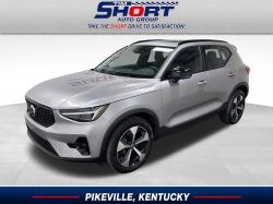2026 Volvo XC40