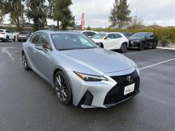 2022 Lexus IS