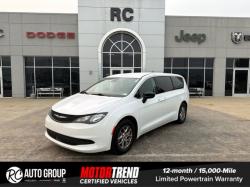 2024 Chrysler Voyager