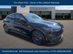 2025 Ford Mustang Mach E