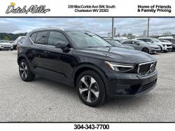 2025 Volvo XC40