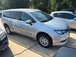 2023 Chrysler Voyager
