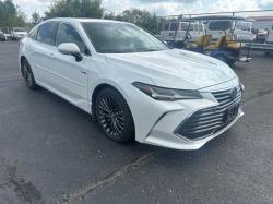2019 Toyota Avalon Hybrid