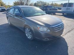 2005 Toyota Avalon
