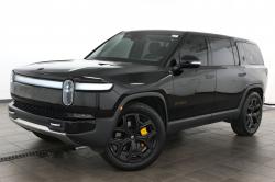2023 Rivian R1S