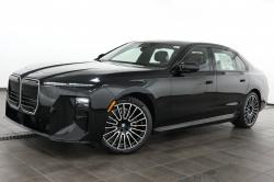 2027 BMW i7
