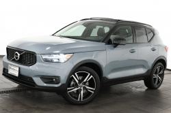 2021 Volvo XC40