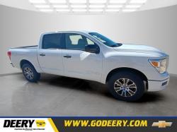 2024 Nissan Titan