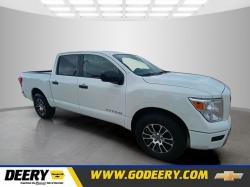 2024 Nissan Titan