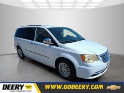 2015 Chrysler Town & Country
