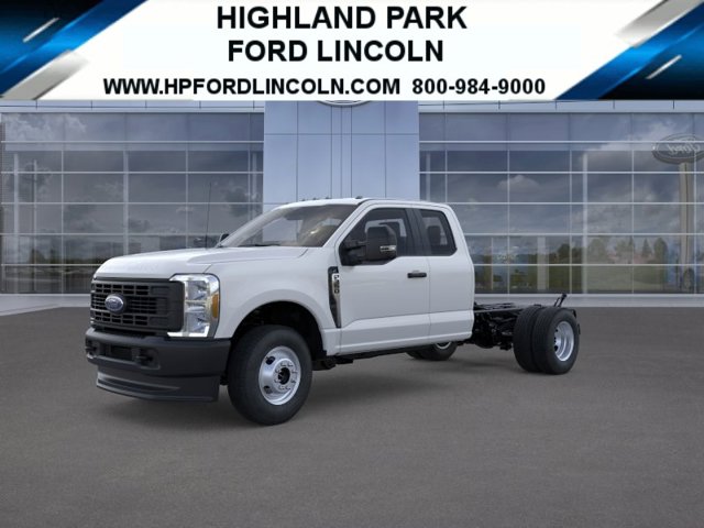 2026 Ford Super Duty F 350 DRW XL
