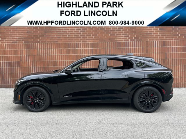 2025 Ford Mustang Mach E Premium
