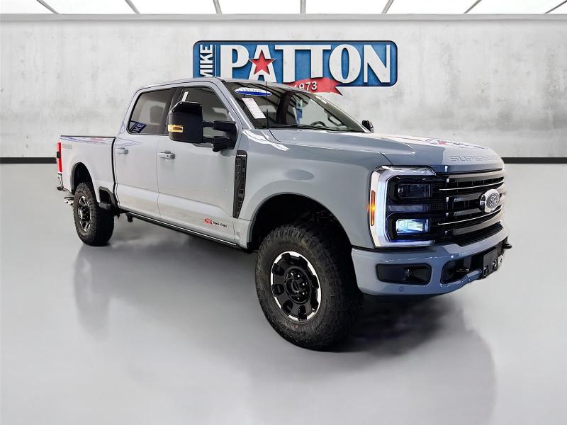 2026 Ford Super Duty F 250 SRW Platinum