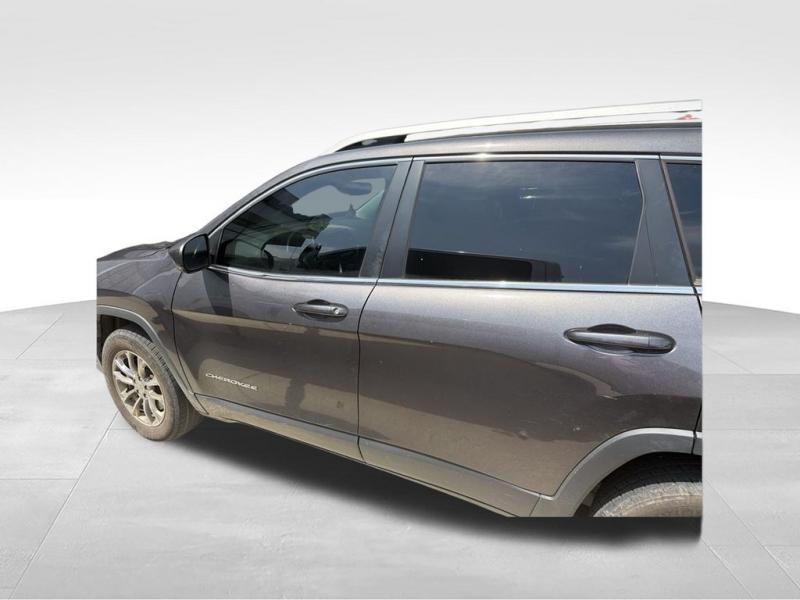 slide-9