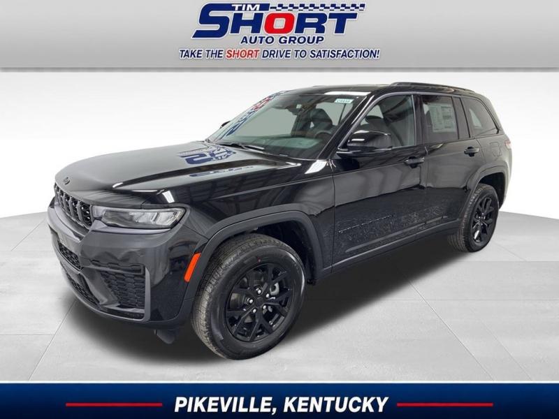 2026 Jeep Grand Cherokee Laredo Vehicle Image