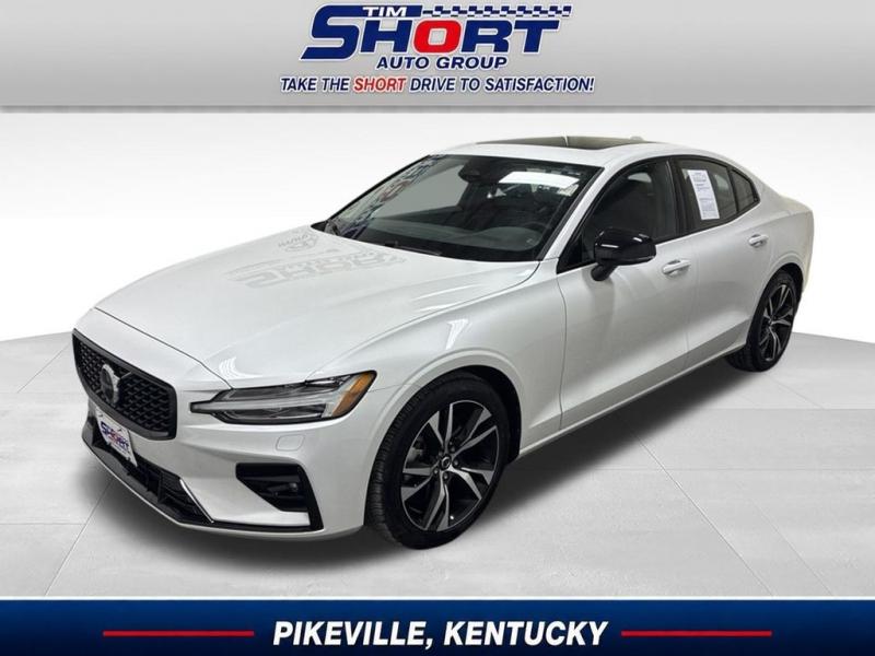 2025 Volvo S60 B5 Core