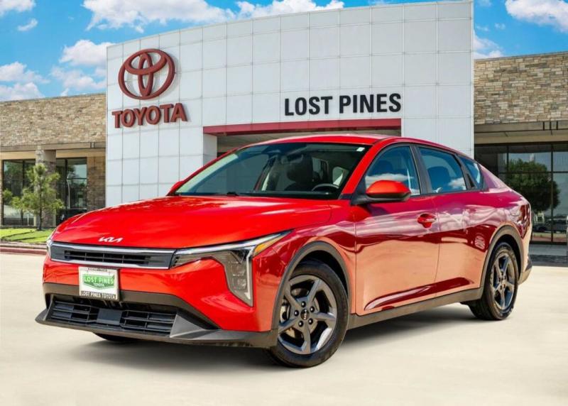 2025 Kia K4 LXS