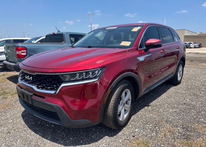 2022 Kia Sorento LX