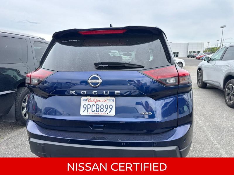 slide-9