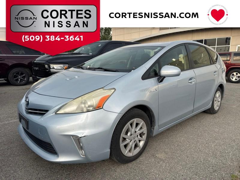 2012 Toyota Prius v Three