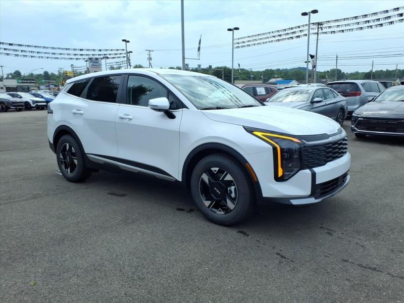 2026 Kia Sportage LX Vehicle Image