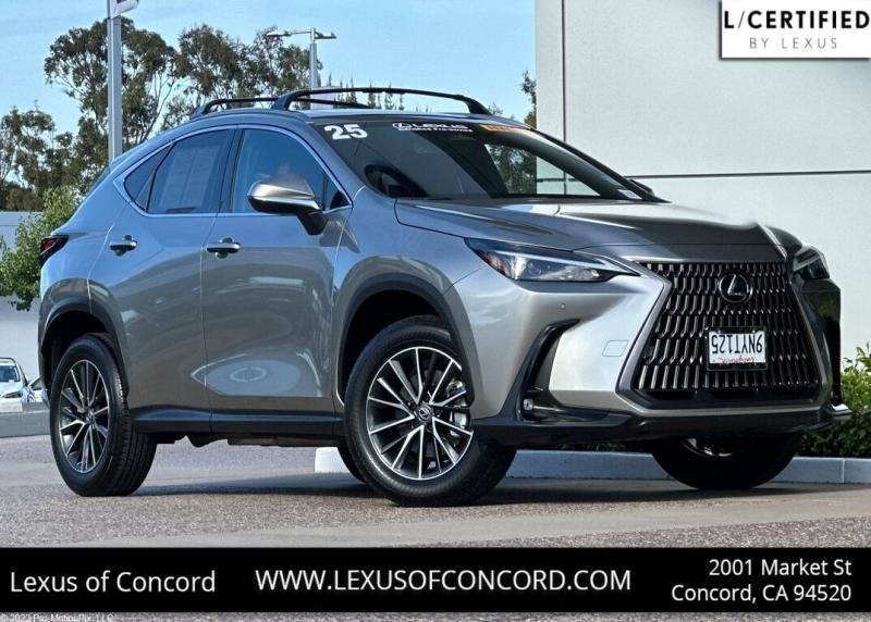 2025 Lexus NX 350h Premium Vehicle Image