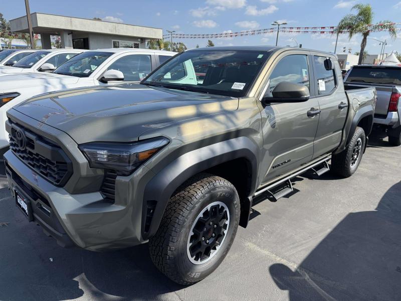 2025 Toyota Tacoma 4WD TRD Off Road