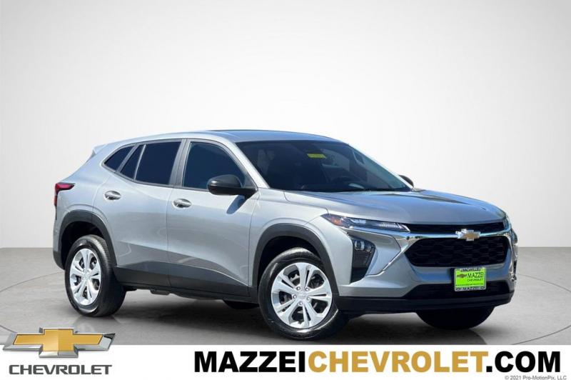 2025 Chevrolet Trax LS