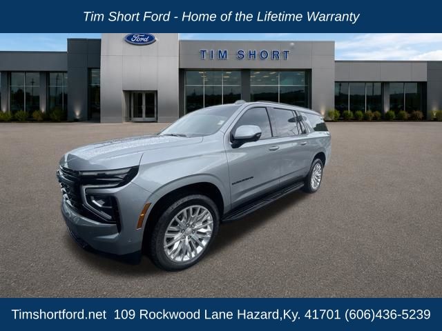 2025 Chevrolet Suburban RST