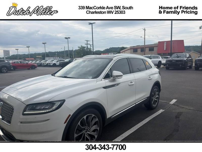 2022 Lincoln Nautilus Reserve Vehicle Image