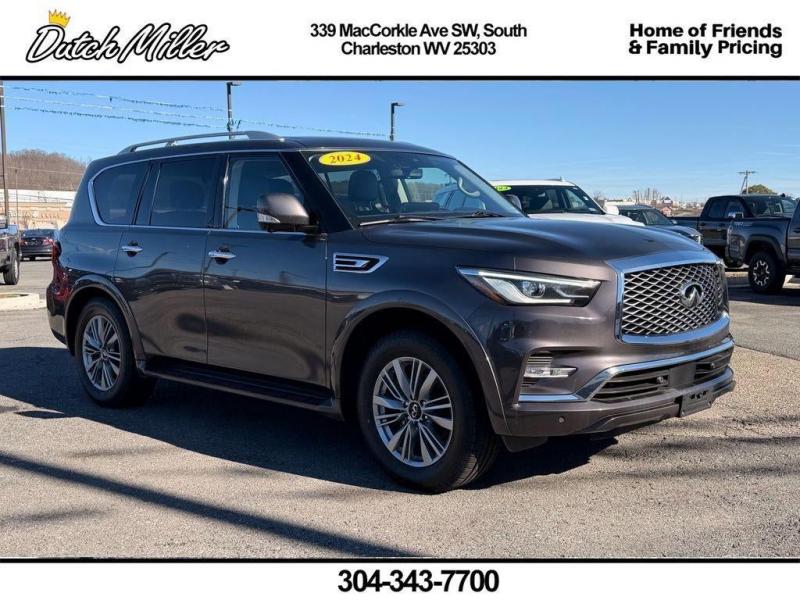 2024 INFINITI QX80 LUXE