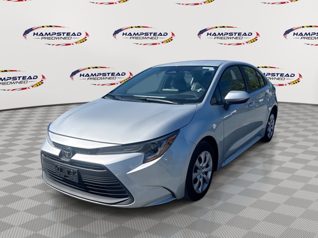 2025 Toyota Corolla LE Vehicle Image