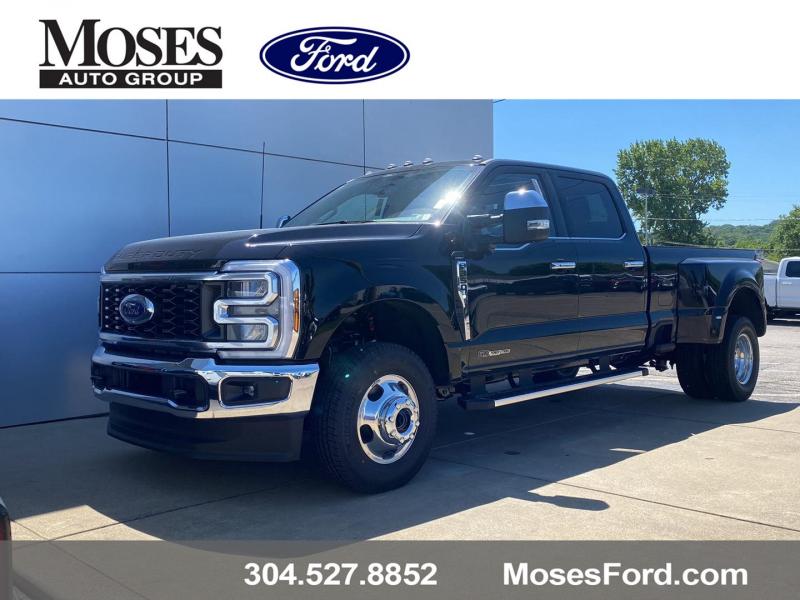 2026 Ford Super Duty F 350 DRW Lariat
