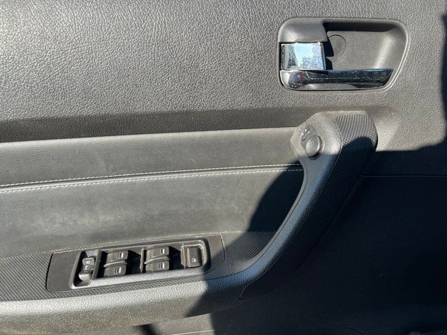 slide-10