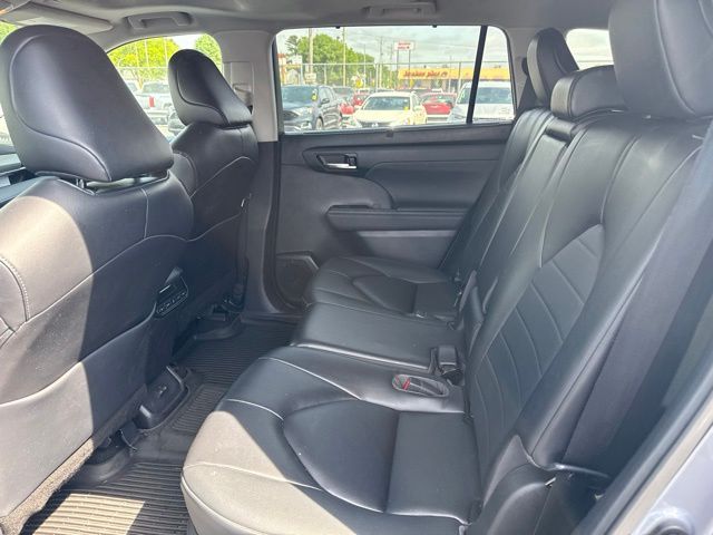 slide-17