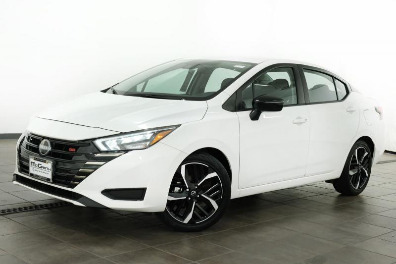 2023 Nissan Versa 1.6 SR