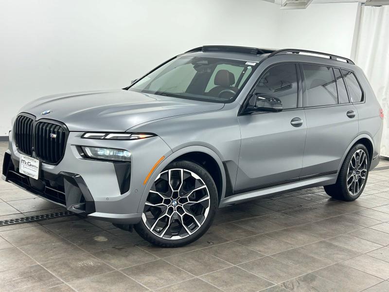 2025 BMW X7 M60i