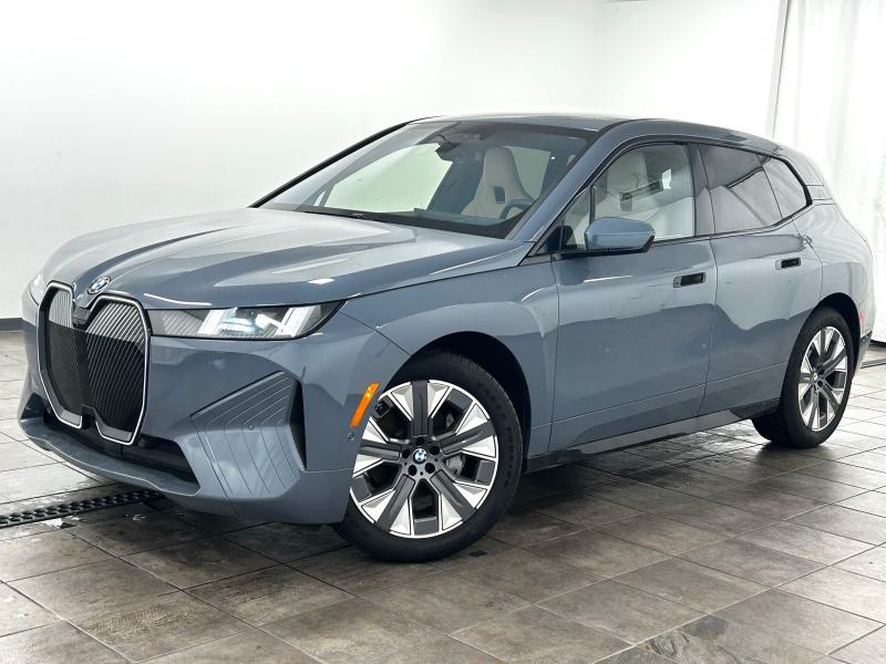 2026 BMW iX xDrive45