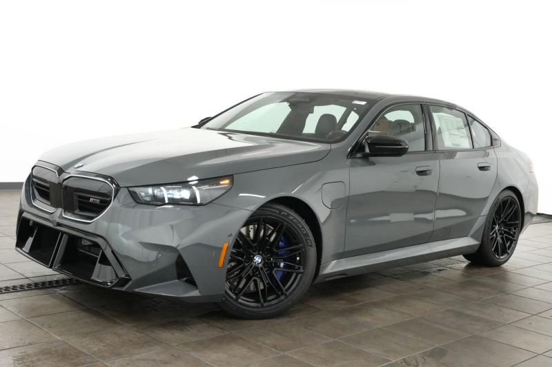 2027 BMW M5 Base