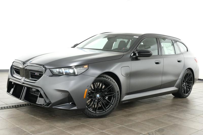 2027 BMW M5 Base