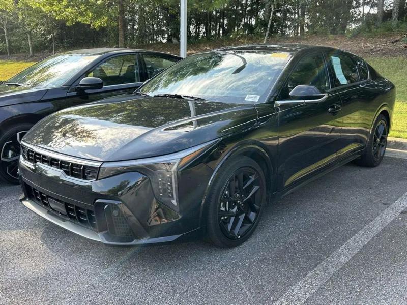 2025 Kia K4 GT-Line Turbo