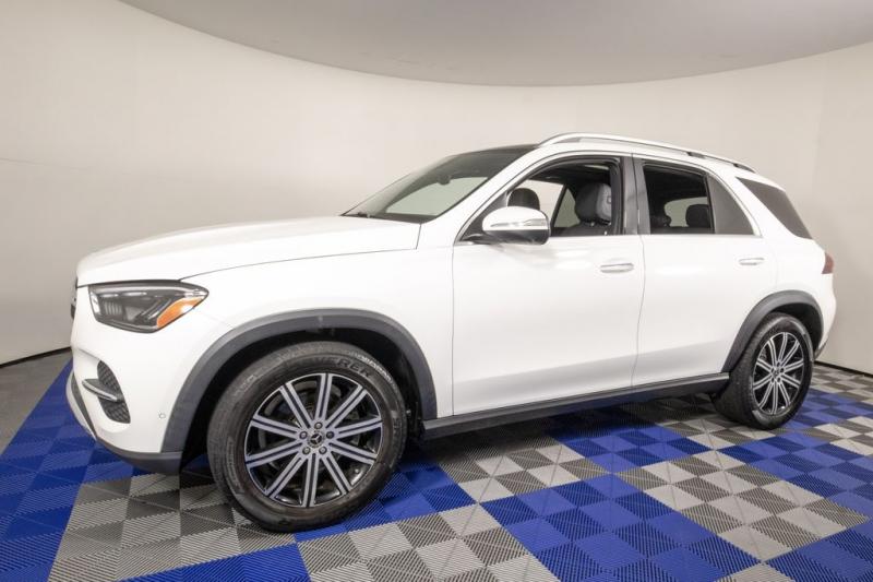 2024 Mercedes-Benz GLE 350 Exclusive Vehicle Image
