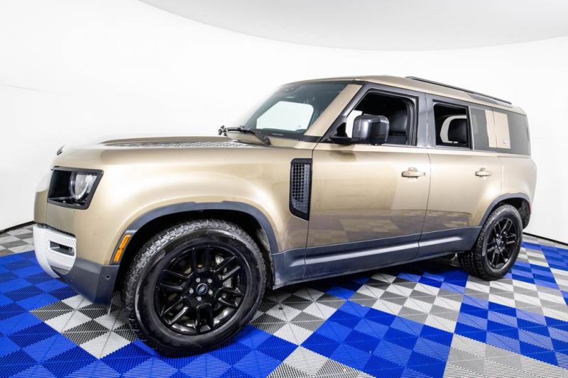 2024 Land Rover Defender 110 S