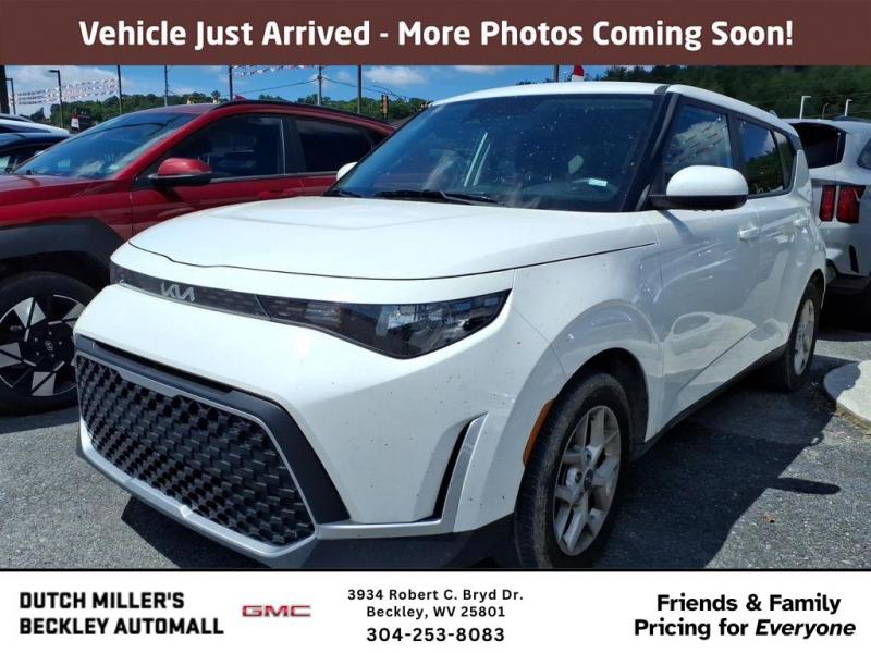 2024 Kia Soul LX Vehicle Image